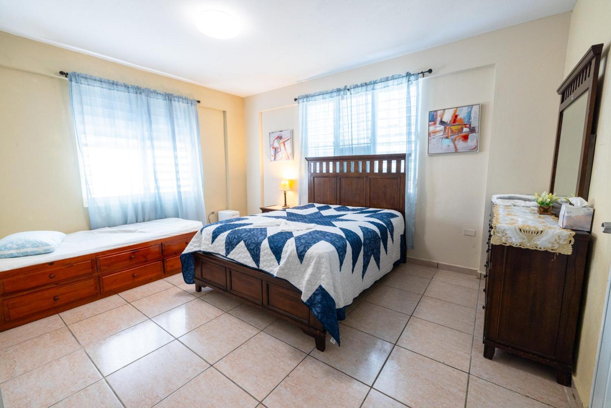 Colinas Del Atlantico Vacational House 1St Floor Lägenhet Isabela Exteriör bild